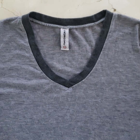 JUNIOR'S GREY FIREHOUSE T SHIRT TOP From DENNY'S - Picture 2 of 6